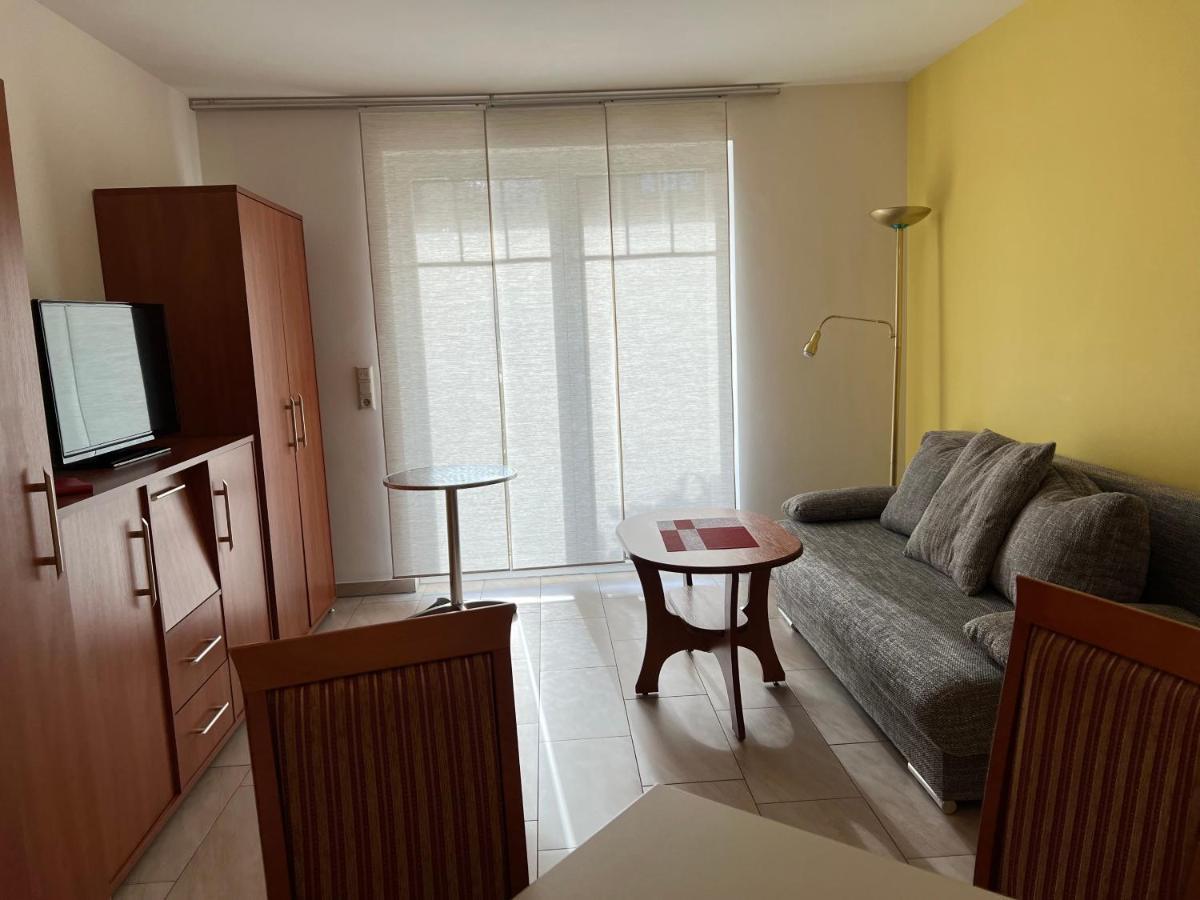 Gaststaette & Pension Waldschloesschen Oberhof  Bagian luar foto