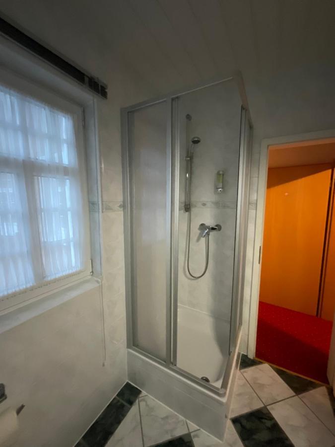 Gaststaette & Pension Waldschloesschen Oberhof  Bagian luar foto